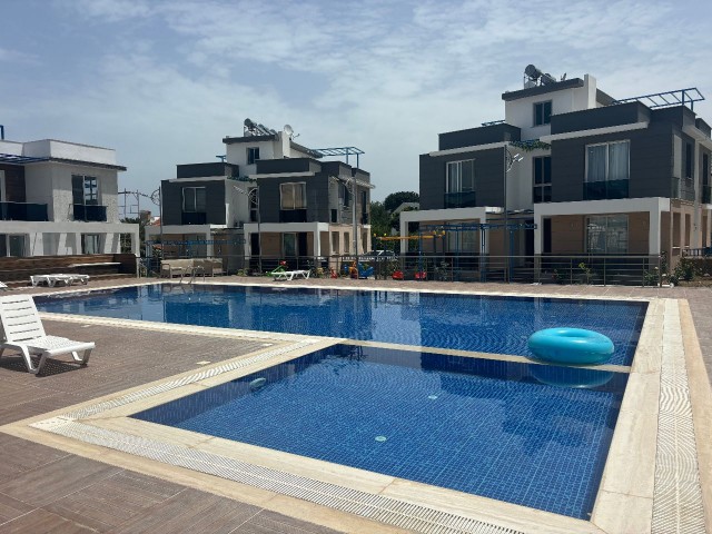 Flat For Sale in Karşıyaka, Kyrenia