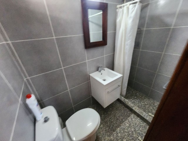 Alsancak, dağa ve deniz manzaralı satilik özel havuzlu villa +905428777144 English,  Türkçe,  Русский