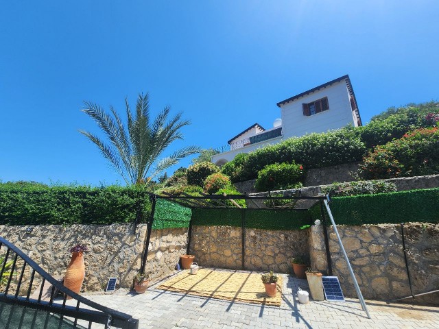 Alsancak, villa with private pool for sale with mountain and sea views +905428777144 English, Turkish, Русский