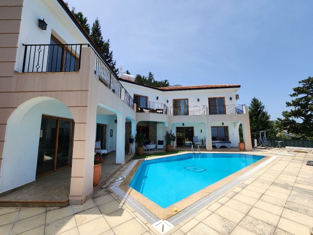 Kyrenia, Lapta, Villa zum Verkauf innerhalb von 2,5 Dekaden, in einem nicht benachbarten Gebiet +905428777144 Englisch, Türkisch, Russisch