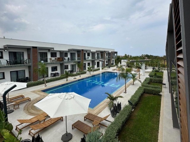 Luxurious 2+1 apartment with shared pool for sale in Alsancak!