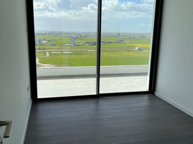 Flat For Sale in Long Beach, Iskele