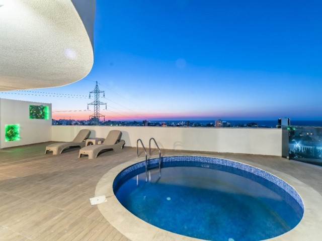 Girne merkez, satilik havuzlu penthouse 3+1 +905428777144 English,  Türkçe,  Русский 