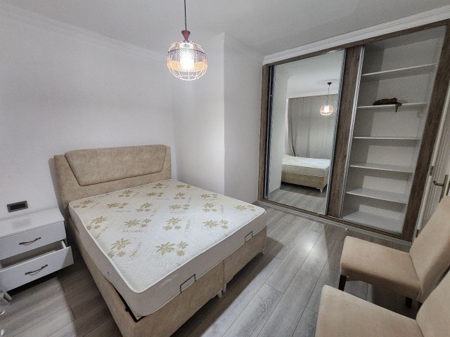 Flat To Rent in Alsancak, Kyrenia