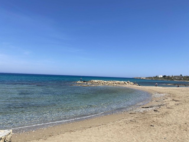 Freistehendes Haus-Grundstück zum Verkauf in Girne Karaoğlanoğlu