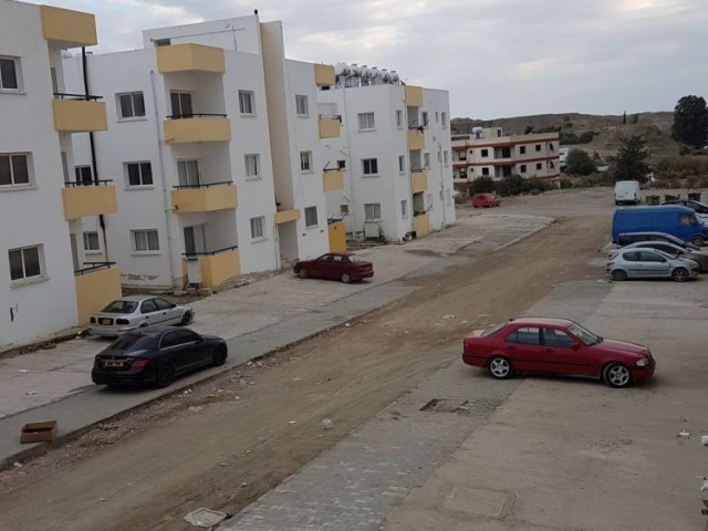 HAMİTKÖY MERKEZDE 2+1 DAİRE - KARALIM APARTMANI C BLOK 1. KAT NO.2