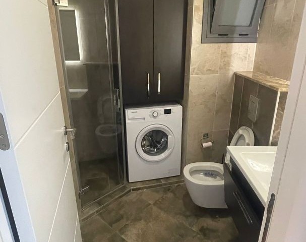 2+1 FLAT FOR SALE IN AN ELITE SITE IN KYRENIA!!