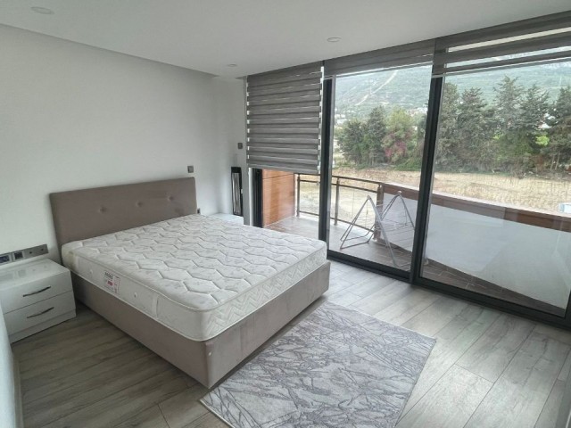 Luxury 2+1 for rent in Kyrenia center
