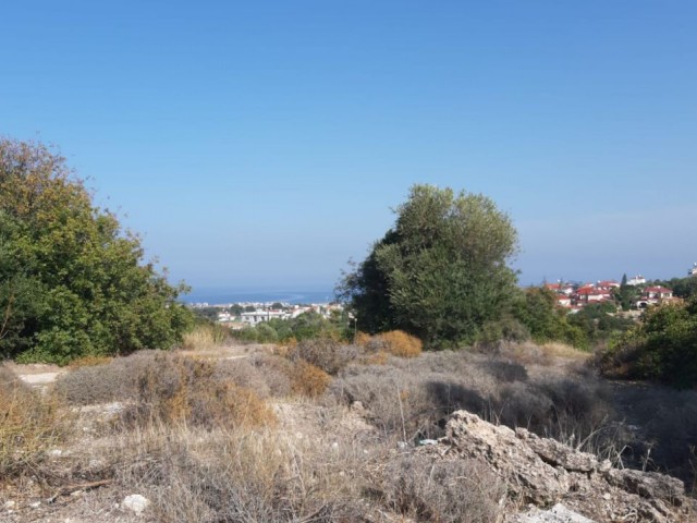 Land For sale in Karsiyaka