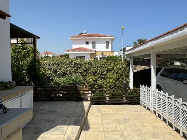 4+1 VILLA FOR SALE IN ESENTEPE!