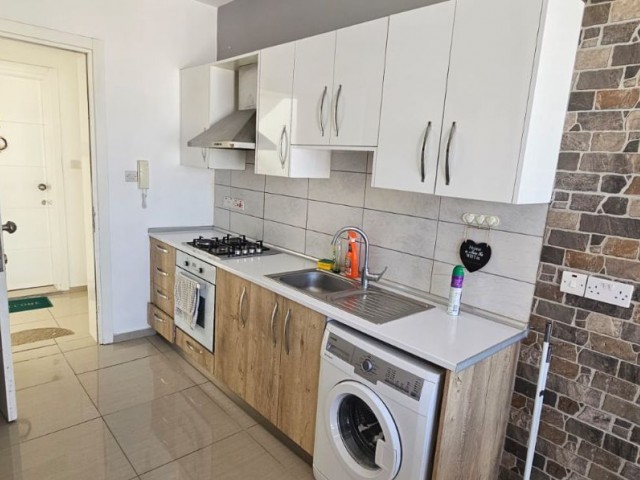 1+1 FOR RENT IN KYRENIA CENTER, WITHIN WALKING DISTANCE TO EVERYWHERE