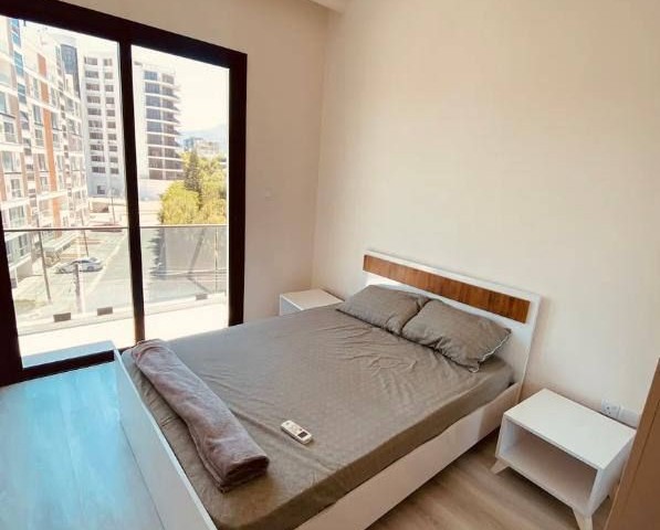 1+1 flat for sale in Kyrenia Center. There is a common pool and gym. Close to many locations in the city center.