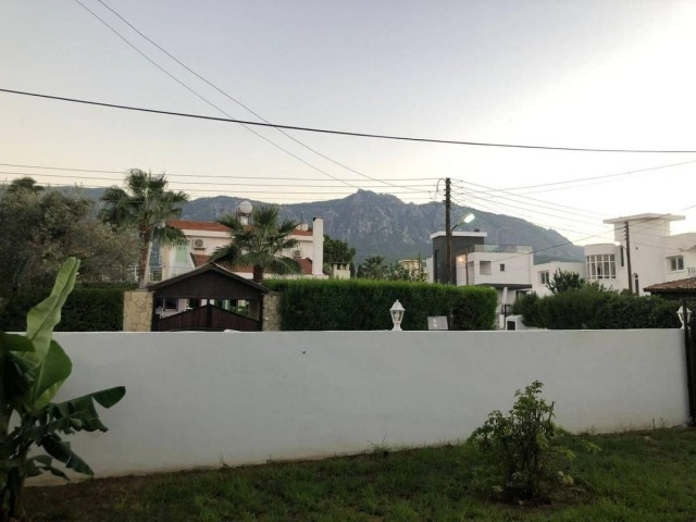 Luxuriöse moderne Villa in Kyrenia