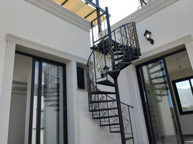 Çatalköy Kyrenia Opportunity Urgent Sale Luxury Villa with Terrace and View