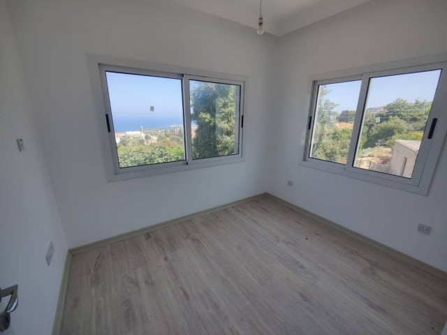 Duplex-Villa zum Verkauf mit herrlichem Blick auf die Berge und das Meer in Başpınar