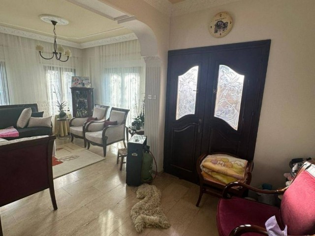 Comfortable Detached House with Large Garden and Roof Floor for Sale in Gönyeli