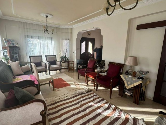 Comfortable Detached House with Large Garden and Roof Floor for Sale in Gönyeli