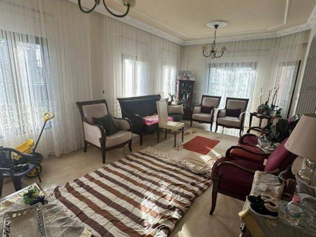 Comfortable Detached House with Large Garden and Roof Floor for Sale in Gönyeli