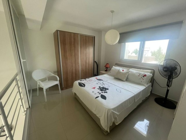 Bu fırsat kaçmaz! Girne Karaoğlanoğlu Ortak Havuzlu Loft 1+1 Daire