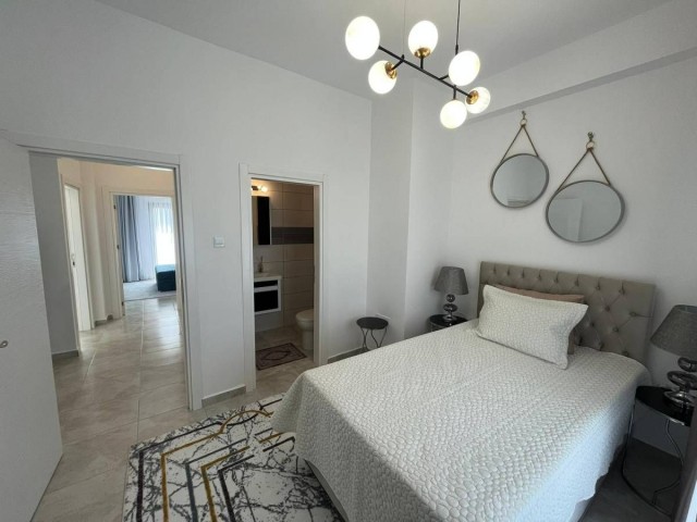 Gelegenheit!! 3+1 Penthouse-Wohnung zum Verkauf in Kyrenia Alsancak