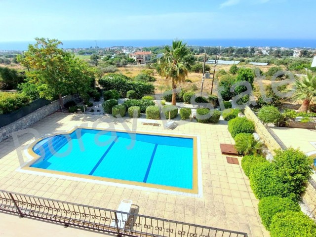 4+1 300m2 villa with pool 