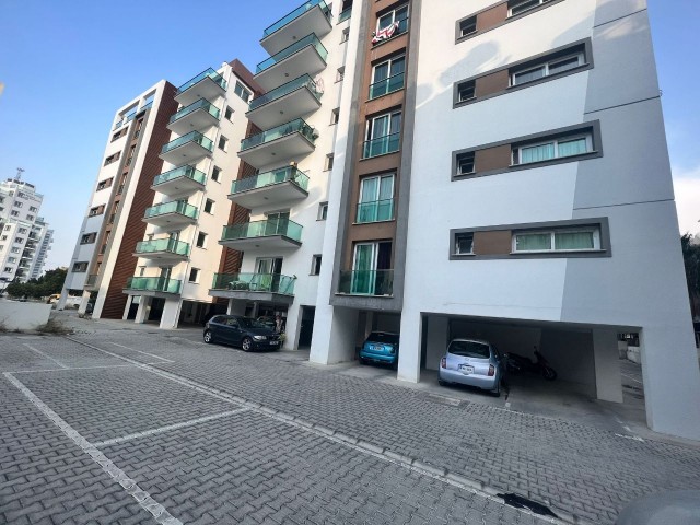 Flat For Sale in Aşağı Girne, Kyrenia