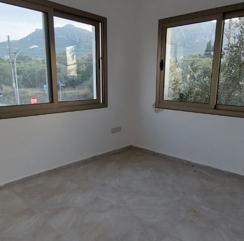 Neu fertiggestellte Wohnungen im Zentrum von Kyrenia mit fertigen Eigentumsurkunden