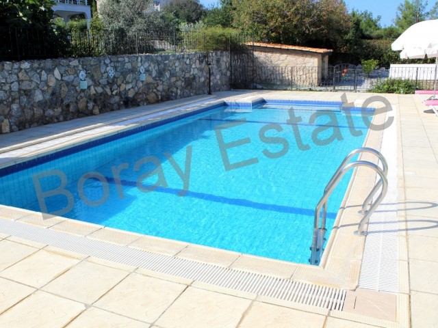  3+1 stone house with pool for rent in Edremit- (annual rental to family)