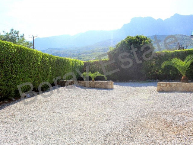  3+1 stone house with pool for rent in Edremit- (annual rental to family)