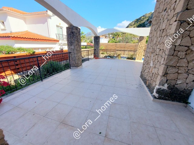 2+1 VILLA WITH STUNNING MOUNTAIN AND SEA VIEW IN ALSANCAK, NORTH CYPRUS.   WITH POSSIBILITY TO ADD MORE ROOM OR ENLARGE THE LIVING ROOM AND THE KITCHEN.   