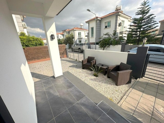 PRICE REDUCED! 4+1 villa with large garden in the complex