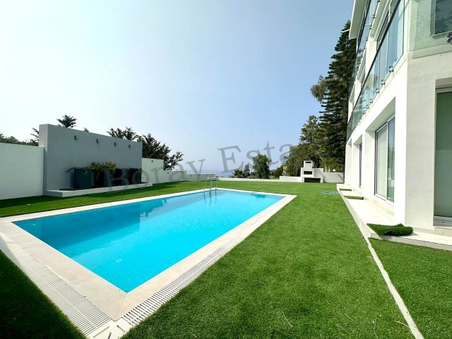 In the most prestigious area of Kyrenia Center, Luxurious villa with Triplex pool with magnificent mountain and sea views!