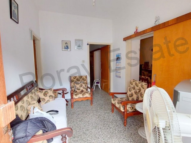 Spacious 2 bedroom apartment with garden in Girne Lapt