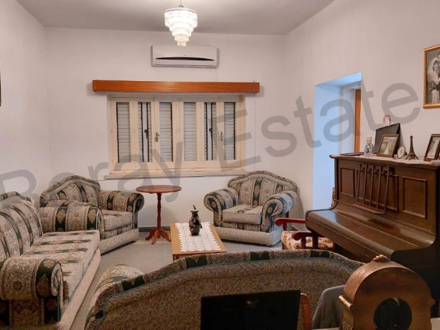 Spacious 2 bedroom apartment with garden in Girne Lapt