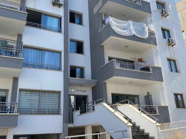 Girne merkezde eşyalı  geniş daire