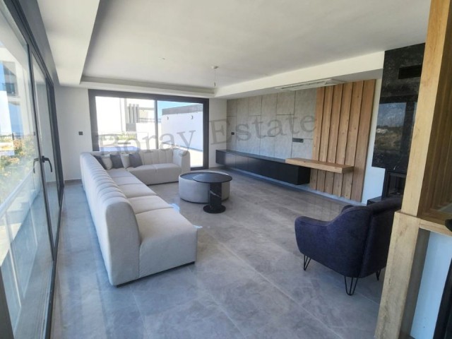 4+2 Triplex Luxury Villa with Pool in Girne Arapköy Area  Within 2 acres of land, 450 m2 indoor usage area