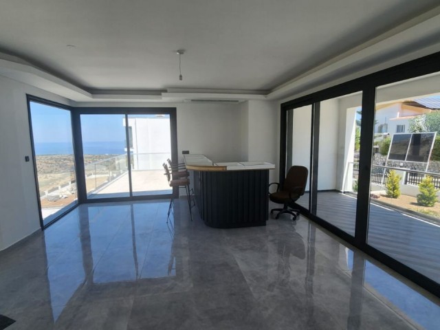 4+2 Triplex Luxury Villa with Pool in Girne Arapköy Area  Within 2 acres of land, 450 m2 indoor usage area