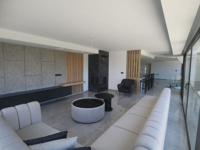 Triplex Luxury Villa with 4+2 Pool in 2 Decares of Land in Girne Arapköy Area