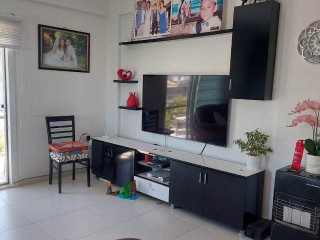 Spacious 2 bedroom apartment in Kyrenia /Alsancak