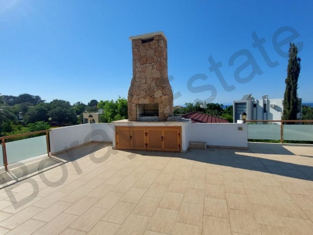 3+1 detached villa for sale in Girne Karsiyaka area