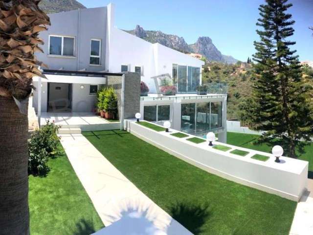 Luxury Villa with Triplex Pool in the Most Prestigious Area of Kyrenia Center, with Magnificent Mountain and Sea Views!