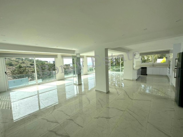 Luxury Villa with Triplex Pool in the Most Prestigious Area of Kyrenia Center, with Magnificent Mountain and Sea Views!