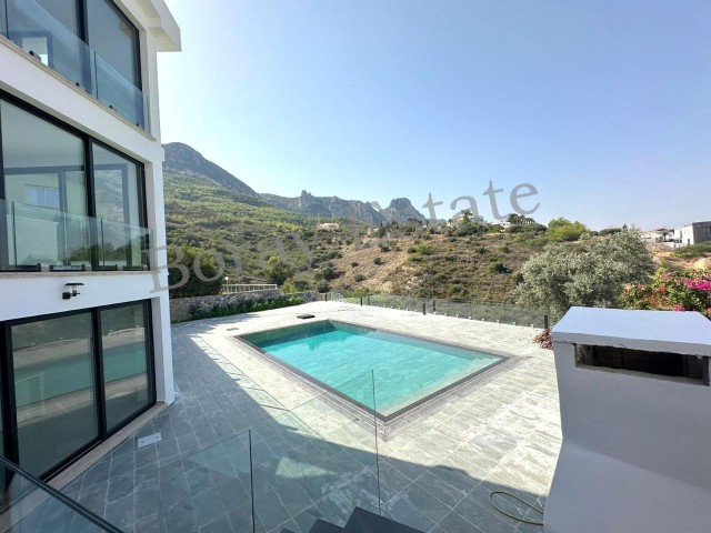 5+2 triplex luxury villa with elevator and magnificent view