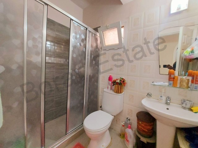 3+1 spacious flat for sale in Kyrenia Center