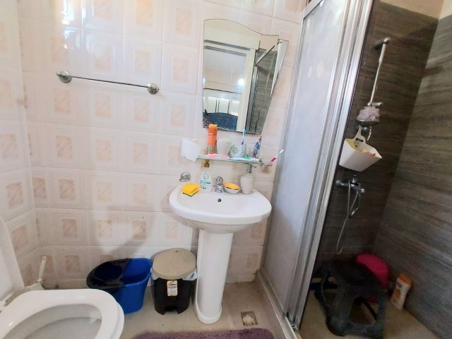 3+1 spacious flat for sale in Kyrenia Center