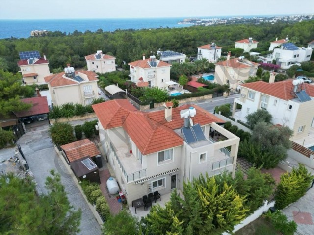 4+1 VILLA IN EDREMIT-ALSANCAK REGION!