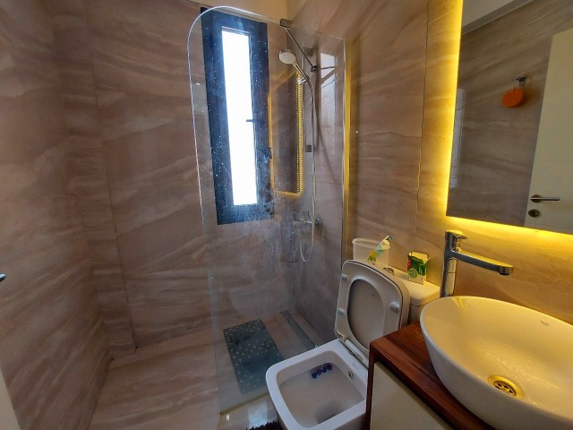  Luxury 2+1 apartment for rent in Girne Center.  