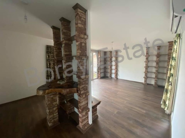 3+2 semi-detached villa with modern architecture with 200m2 closed usage area. 