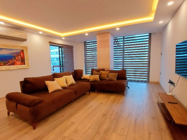 LUXURY AND LARGE 2+1 APARTMENT WITH FOR RENT IN CENTRAL KYRENIA (GIRNE) CLOSE TO ALL AMENITIES. 