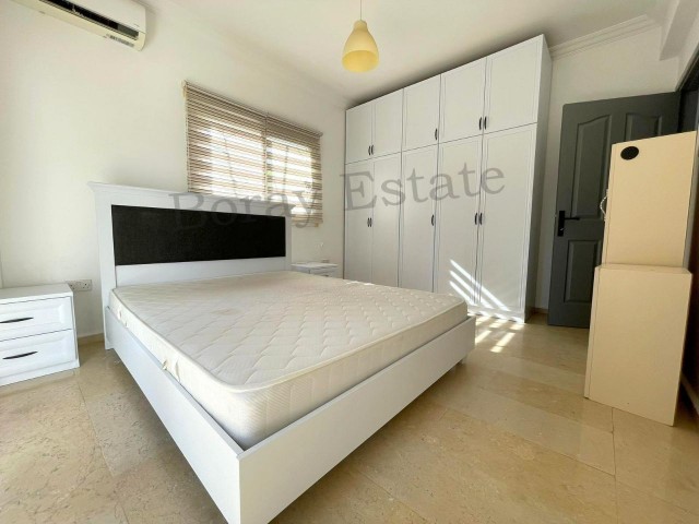 3+1 flat with 140m2 closed area in Kyrenia center